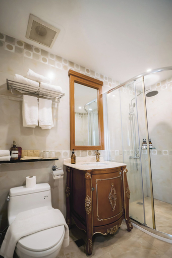 Bathroom 5, Sunlight Hotel Coron, Coron