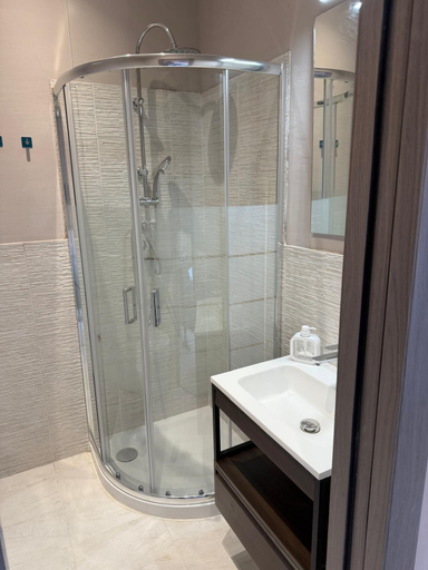 Bathroom 5, Villa BRUNI Wine Guest House, Perugia