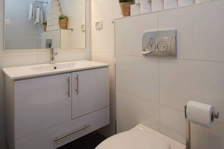 Bathroom 3, FeelHome - HaNevi'im