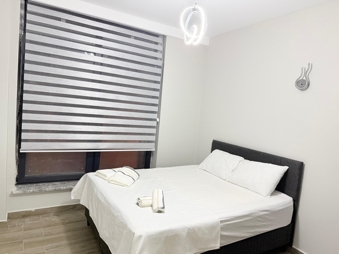 Room 2, BOSS LOUNGE, Merkez