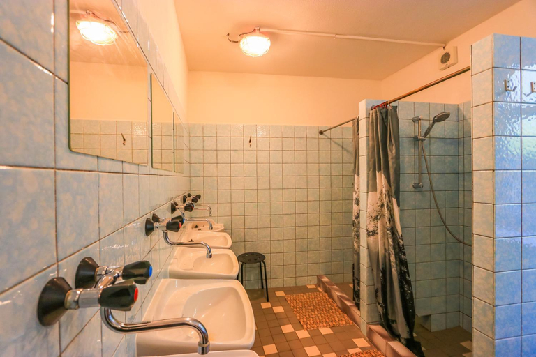 Bathroom 4, Turisticka ubytovna Paseky, Semily