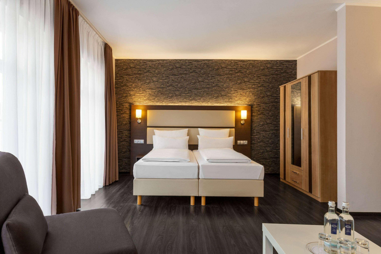 Bedroom 3, DORMERO Hotel Werther, Gütersloh
