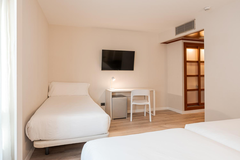 Bedroom 4, B&B Hotel Castellon, Castellón