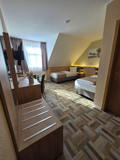 Bedroom 3, Landgasthaus Zander, Harz