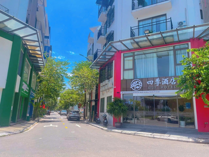 Front of property 4, Siji Hotel, Long Biên