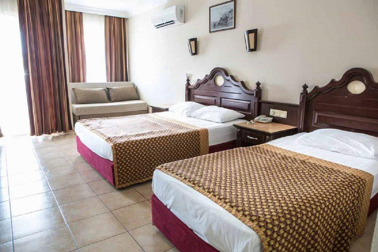 Bedroom 3, Kahya Hotel, Alanya