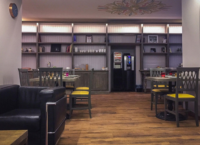 Food & Drinks 5, Hotel Astoria, Cremona