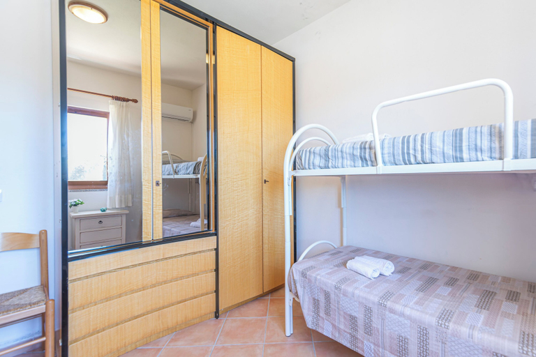 Others 2, Villa Country, Sassari