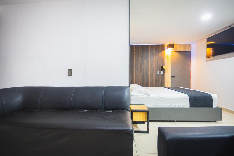 Bedroom, Hotel Kalifornia, Bello
