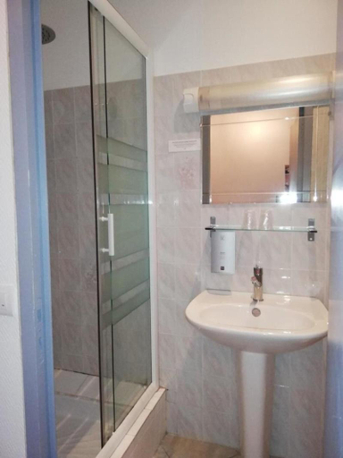 Bathroom 5, LE BON DUC, Gironde