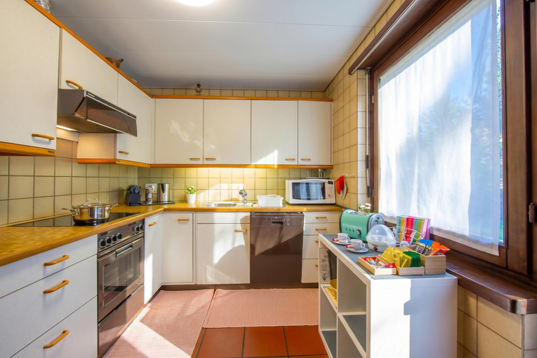 Others 5, Chiara's Home, Lugano