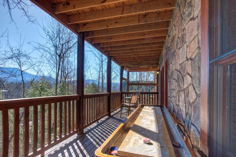 Property grounds 3, A Grand Getaway, Sevier
