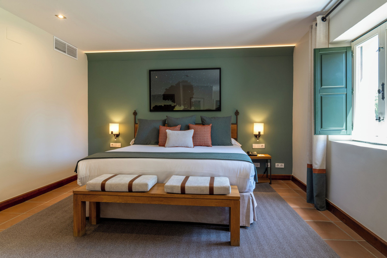Bedroom 3, Hacienda Zorita Wine Hotel - Small Luxury Hotels, Salamanca