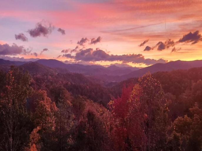Others 5, Eagles Point Lodge, Sevier