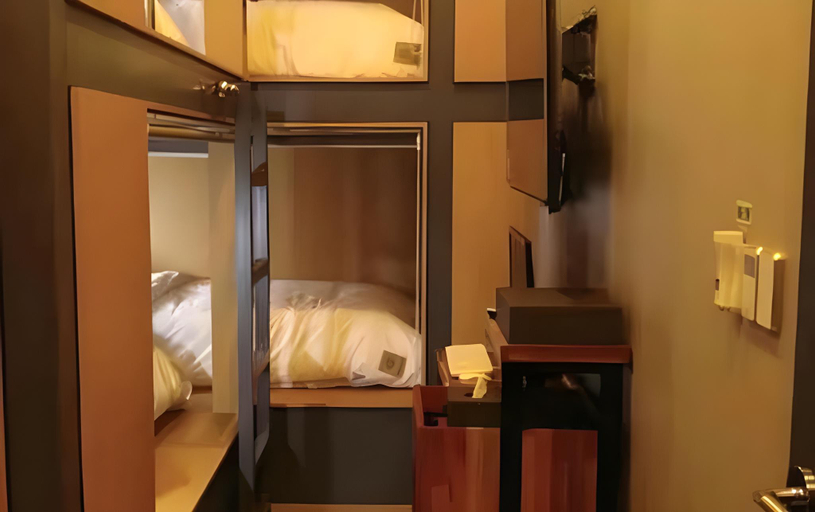 Bedroom 2, Hotel Gray Nampo, Jung