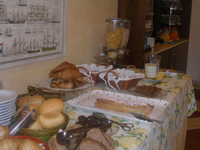 Food & Drinks 5, Doria, Verona