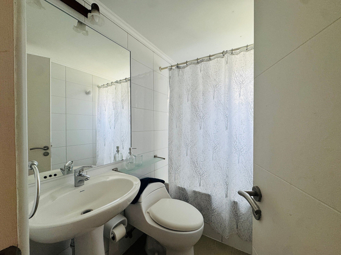Bathroom, Departamento en Santo domingo Tricao, San Antonio