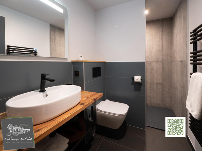 Bathroom 5, La Grange des Eulets, Savoie