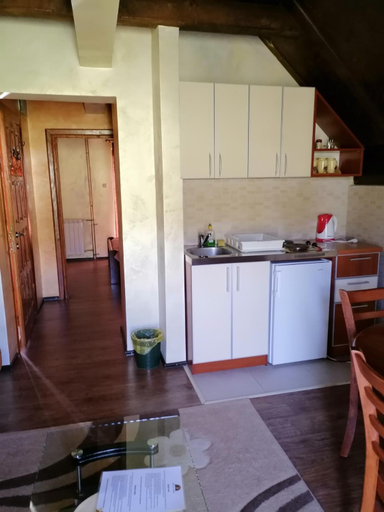 Others 5, Apartmani Sekulic RAZVRSJE
