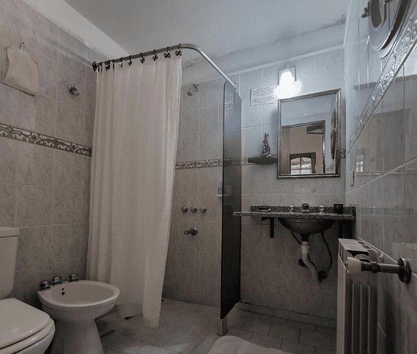 Bathroom 4, Hostal La Merced, Calamuchita