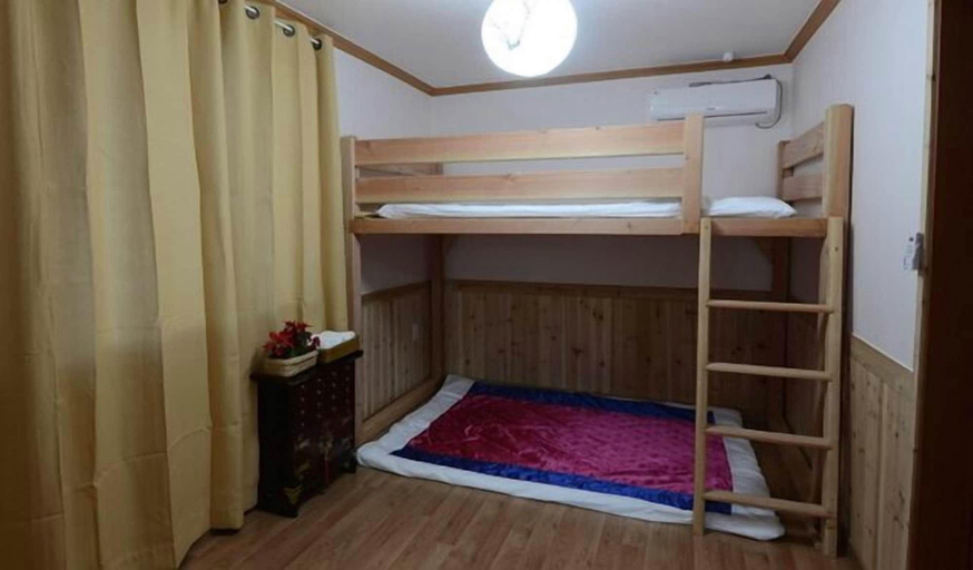 Bedroom 2, Dajeong stay, Jeonju
