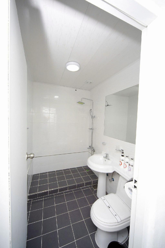 Bathroom 5, Mokpo Ekonomy Hotel, Muan