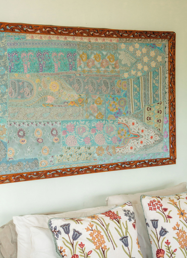 Interior detail 4, Charming 2BR Villa, Private Pool, Lush Gardens, Cozy Escape - Villa Taje, Badung