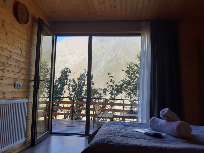Others 5, My Space Kazbegi, Kazbegi