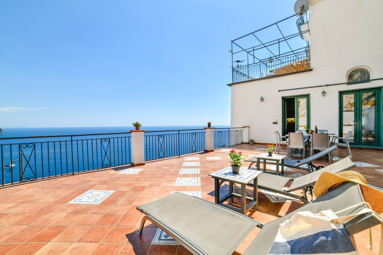 Room 1, Estate4home - La Terrazza di Rosa, Salerno