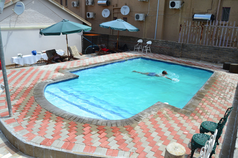 Sport & Beauty 5, Kamogelo Guest House, Bojanala