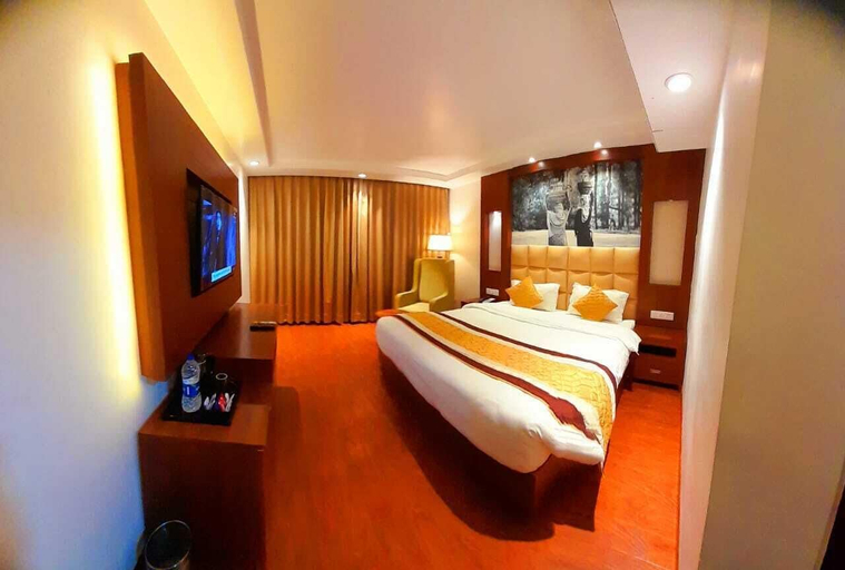 Bedroom 4, Hotel Royal Savoy, Srinagar