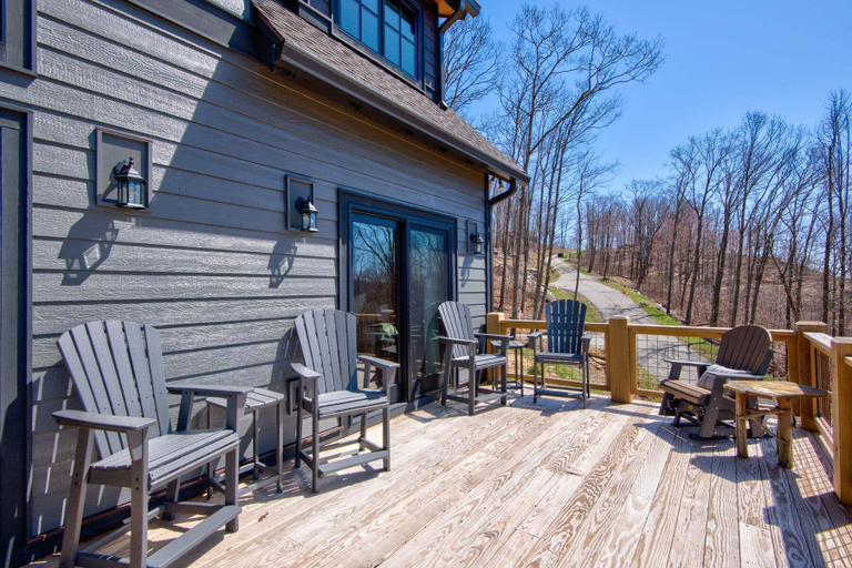 Interior 5, Rock Haven at Eagles Nest, Avery