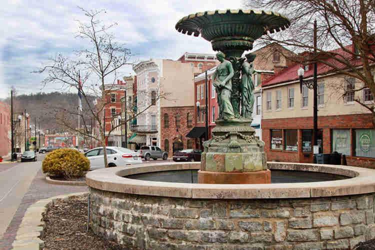 3, French Quarter Inn Maysville, Mason