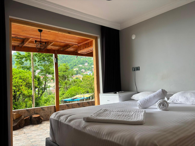 Bedroom 2, Sarp bungalov, Hopa