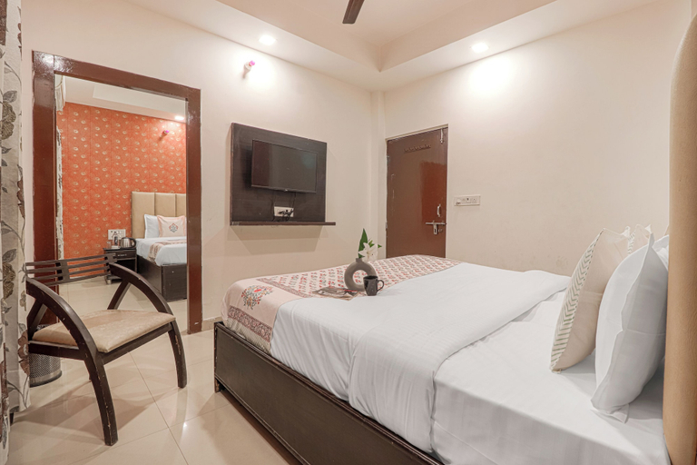 Bedroom 3, Hotel Amishi, Dehradun