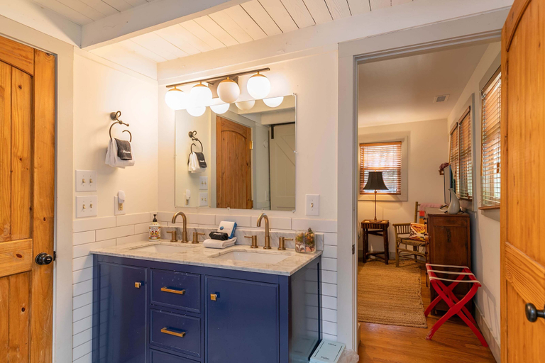 Interior 5, Anglers Cottage, Watauga