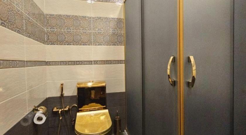 Bathroom 5, Qız Qalası Hotel, Baku