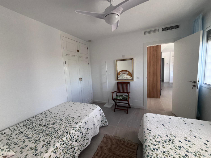 Bedroom 3, Eco Espacio Camaleon Verde 2, Murcia