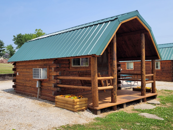 Exterior 4, Perryville RV Resort, Perry