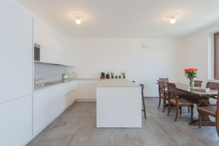 Others 4, Dream Lake Apartments, Como