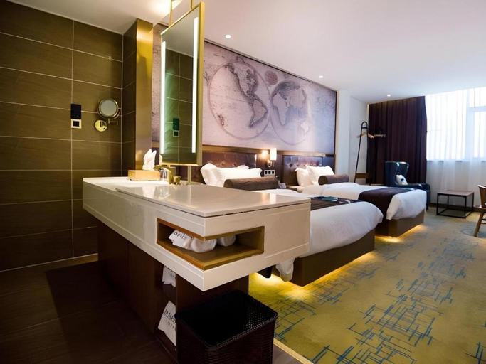 Bathroom, James Joyce Coffetel Xuzhou Feng County Huadi Street, Xuzhou