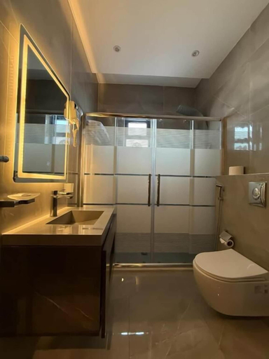 Bathroom 4, north paradise hotel, Wastiyyeh