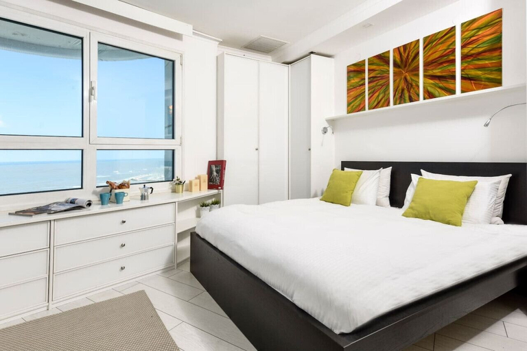 Bedroom 3, Panoramic Sea View Over Beach w Balcony