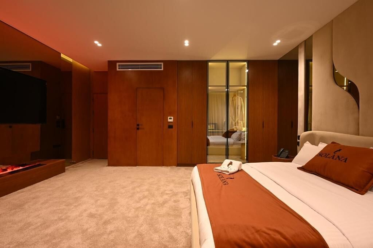 Room 2, Solana Sky Pool Boutique Hotel, New Cairo City