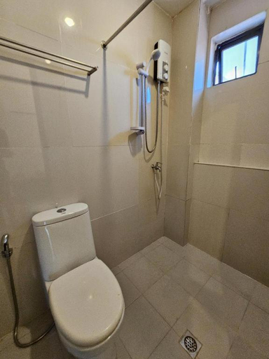 Bathroom 3, Blue Coast Beach Hotel, Santa Ana