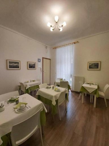 Food & Drinks 5, Bella Giulia, Ragusa