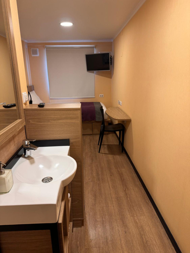 Bathroom 4, Hotel Modular Express Calama, El Loa