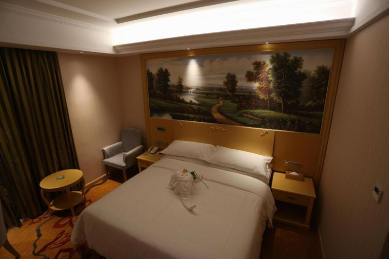 Bedroom 2, Vienna Hotel Hangzhou Jiubao Sijiqing Suanli Town, Hangzhou