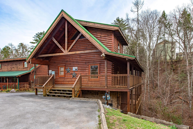 Exterior 5, Creekside Delight, Sevier