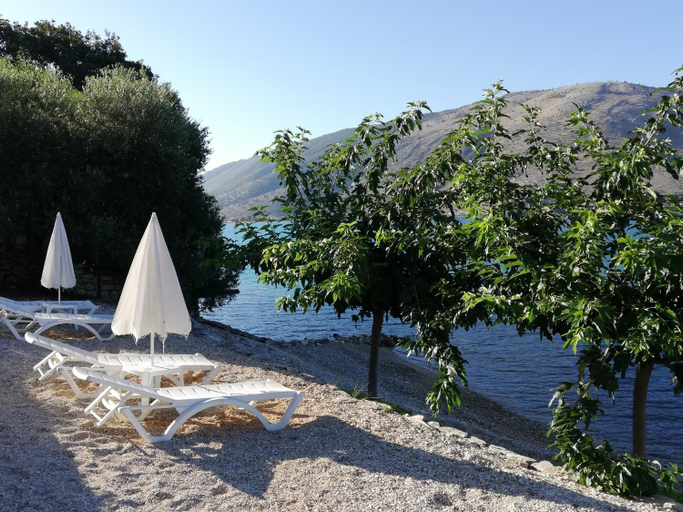 Others 3, Plataria Palace, Epirus